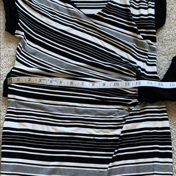 B2GOFREE 🍭Liz Lange maternity Dress Sz SP - Picture 4 of 5